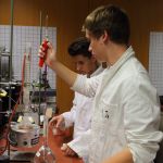 Bestimmung des Kaliumpermanganat-Verbrauchs zur Ermittlung der Sauerstoffzehrung in den Wasserproben