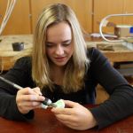 Bearbeitung der Kunststoff-Form