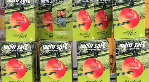 1000 EUR für Bangladesch durch WeG-Apfelsaft!