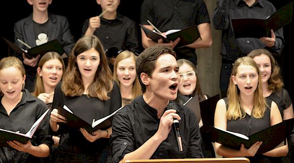 Abend der kleinen Stücke begeistert