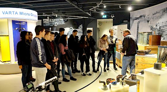Exkursion zu VARTA Microbattery in Ellwangen Exkursion zu VARTA Microbattery in Ellwangen