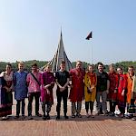 Besuch bei unserer Partnerschule in Bhalukapara / Bangladesch